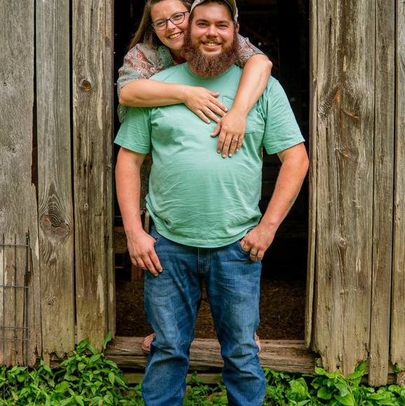 Meet your Posher, Tori - Picture 1 of 1